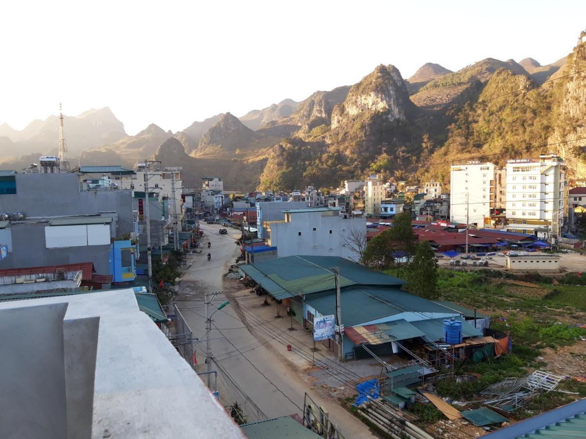 Nha Nghi T&T Hotel Dồng Van Bagian luar foto