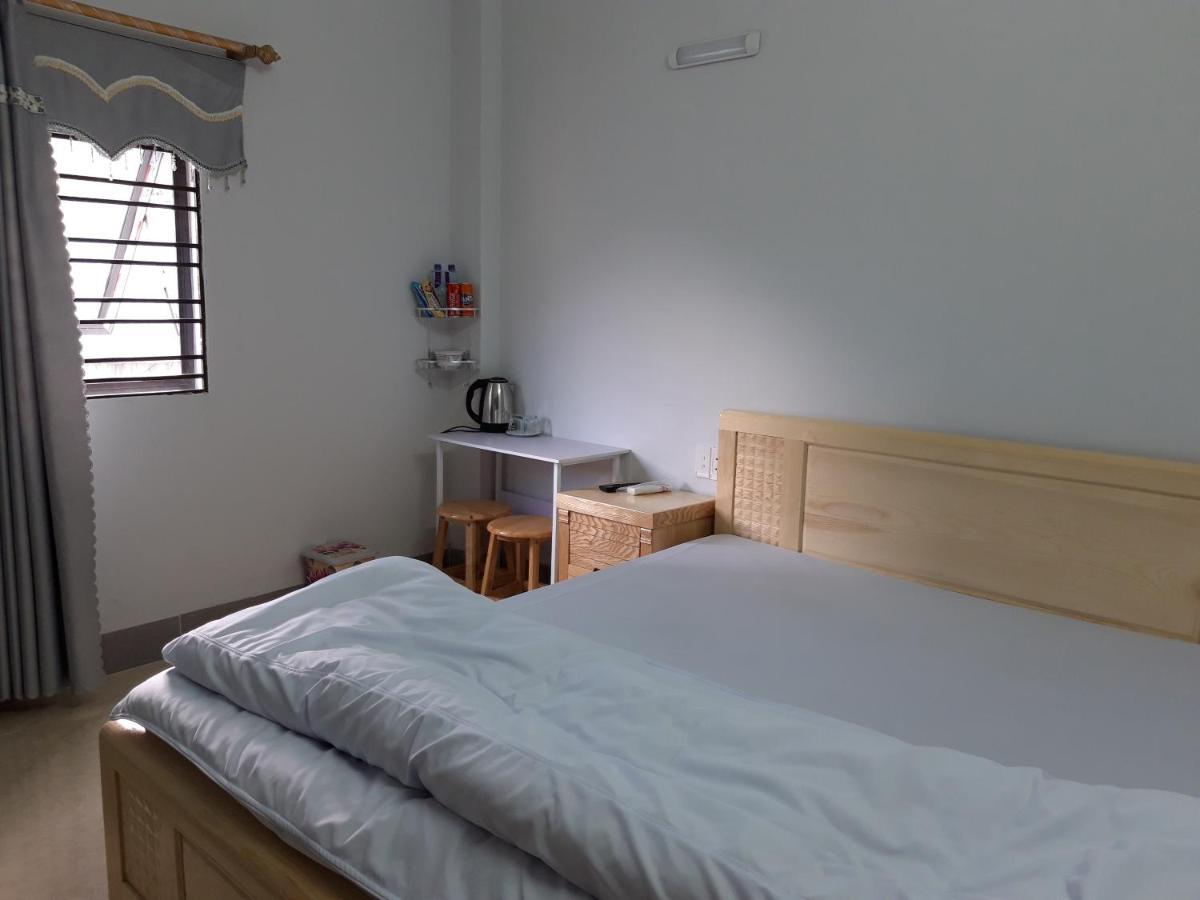 Nha Nghi T&T Hotel Dồng Van Bagian luar foto