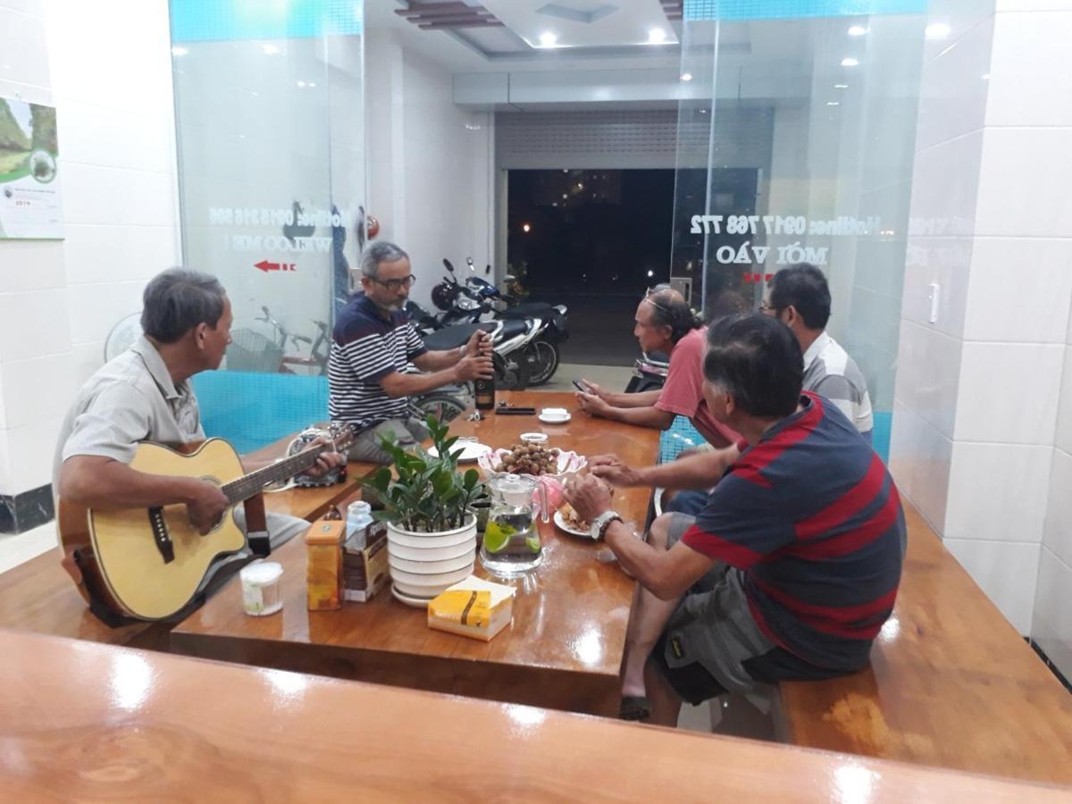 Nha Nghi T&T Hotel Dồng Van Bagian luar foto